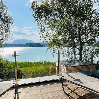 Naturel Chalet AM SEE – Exklusive Auszeit direkt am Faaker See